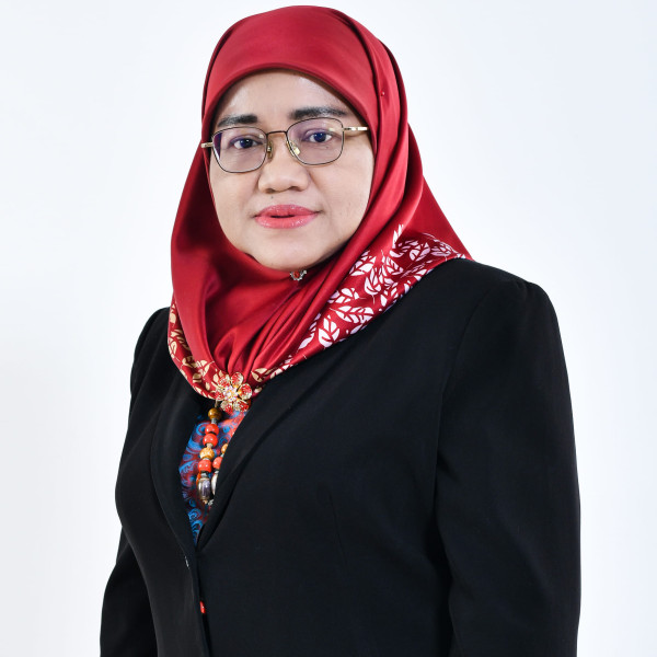 Associate Professor Ts. Dr. Wan Zuhainis Saad